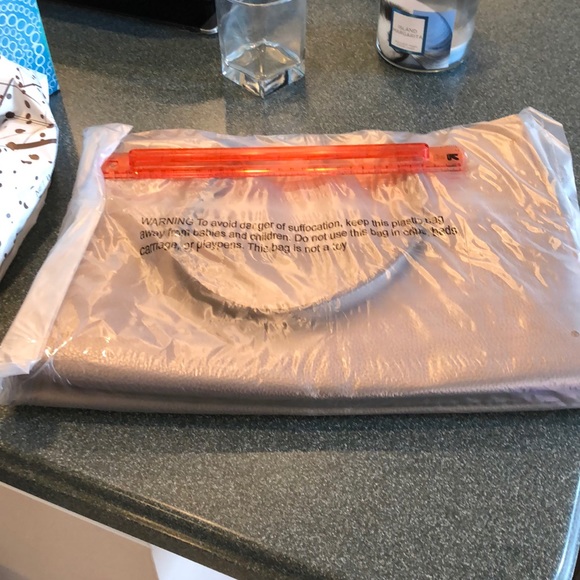 Ulta metallic bronze tote - Picture 5 of 5